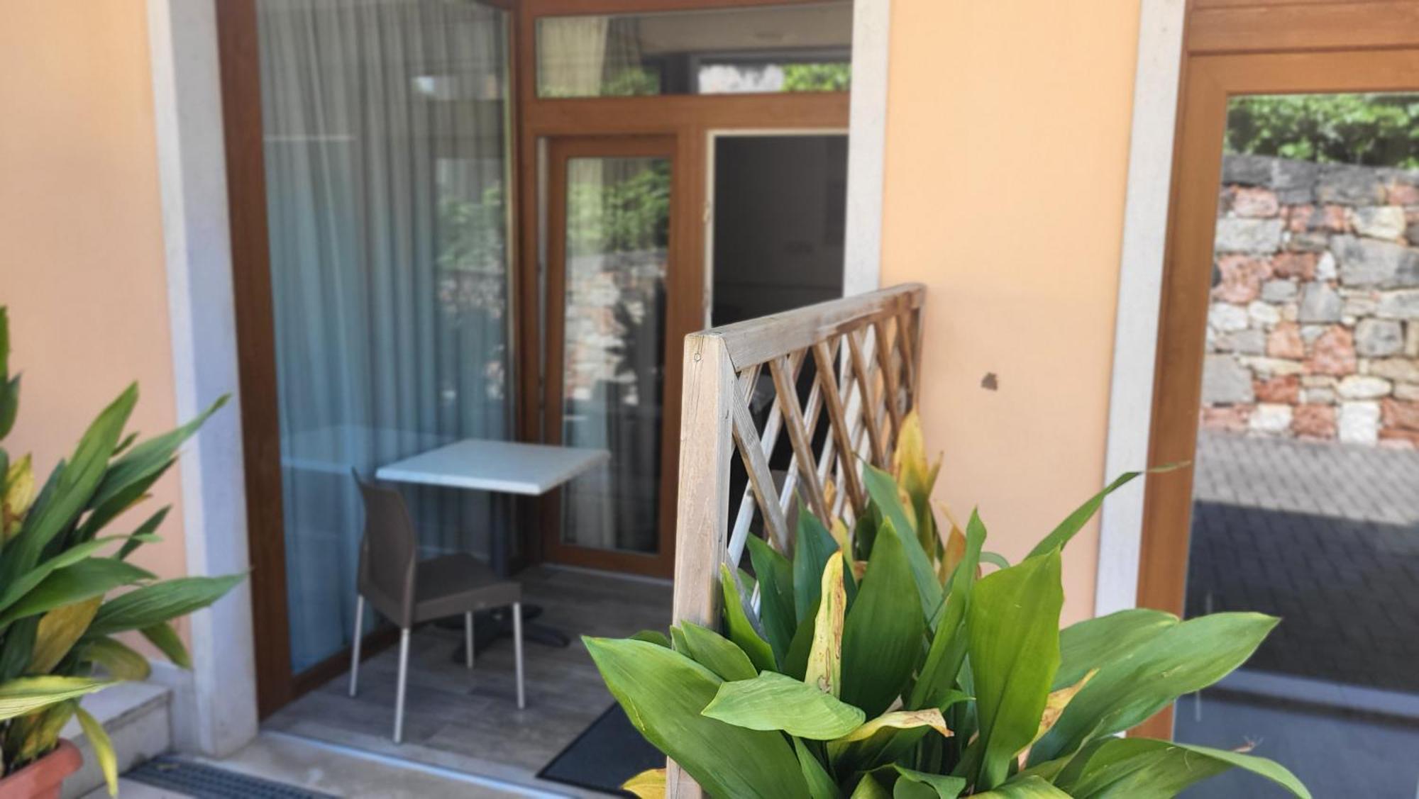 Residence Villa Margherita Brenzone sul Garda Eksteriør bilde